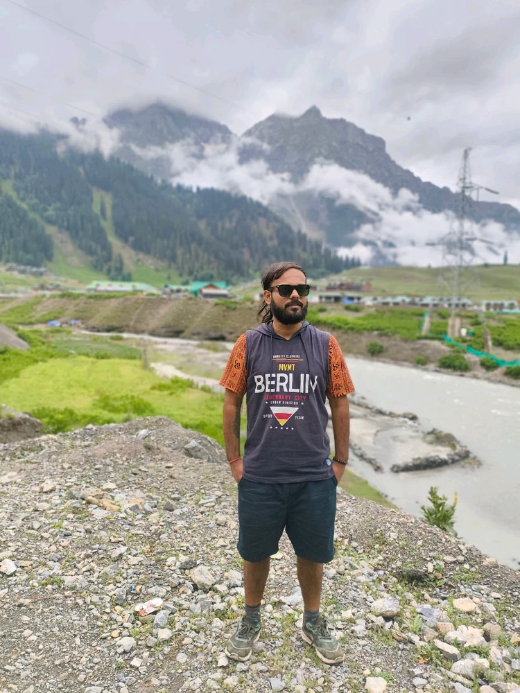 GIF uploaded by Shashank