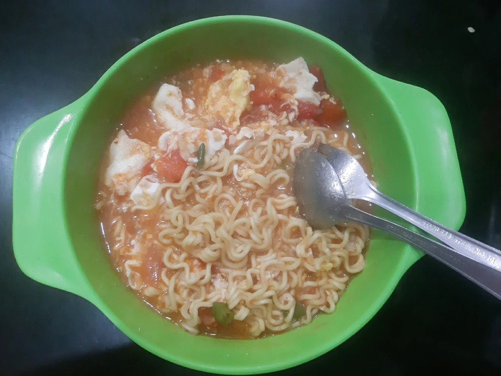 GIF diunggah oleh Angelxyn