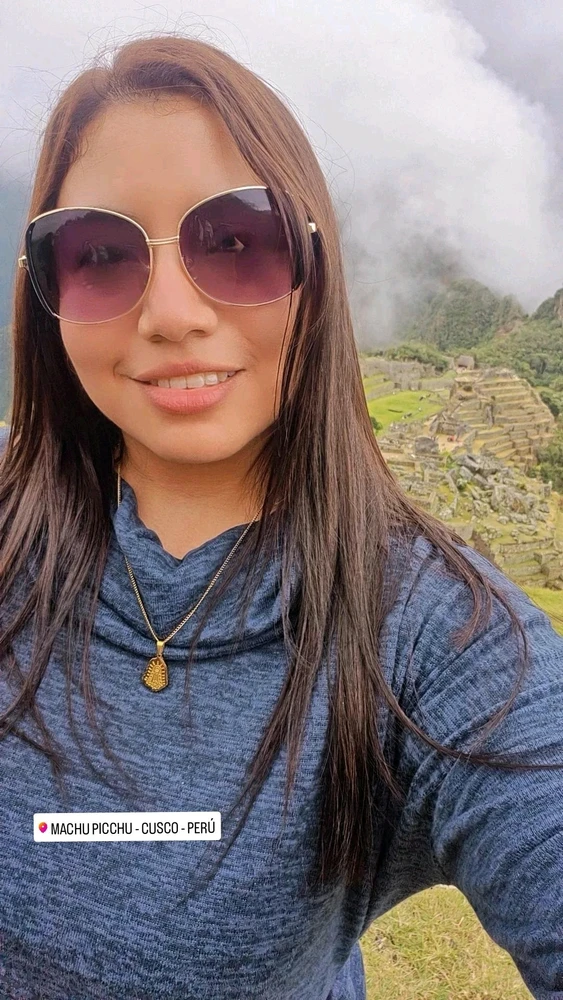 GIF gi-upload ni Mily