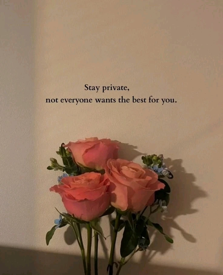 GIF uploaded by Samia