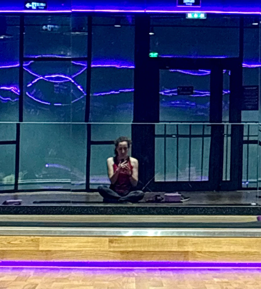 GIF загрузил Casablanca