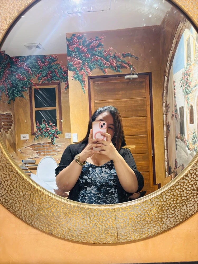 Image uploaded by Mia