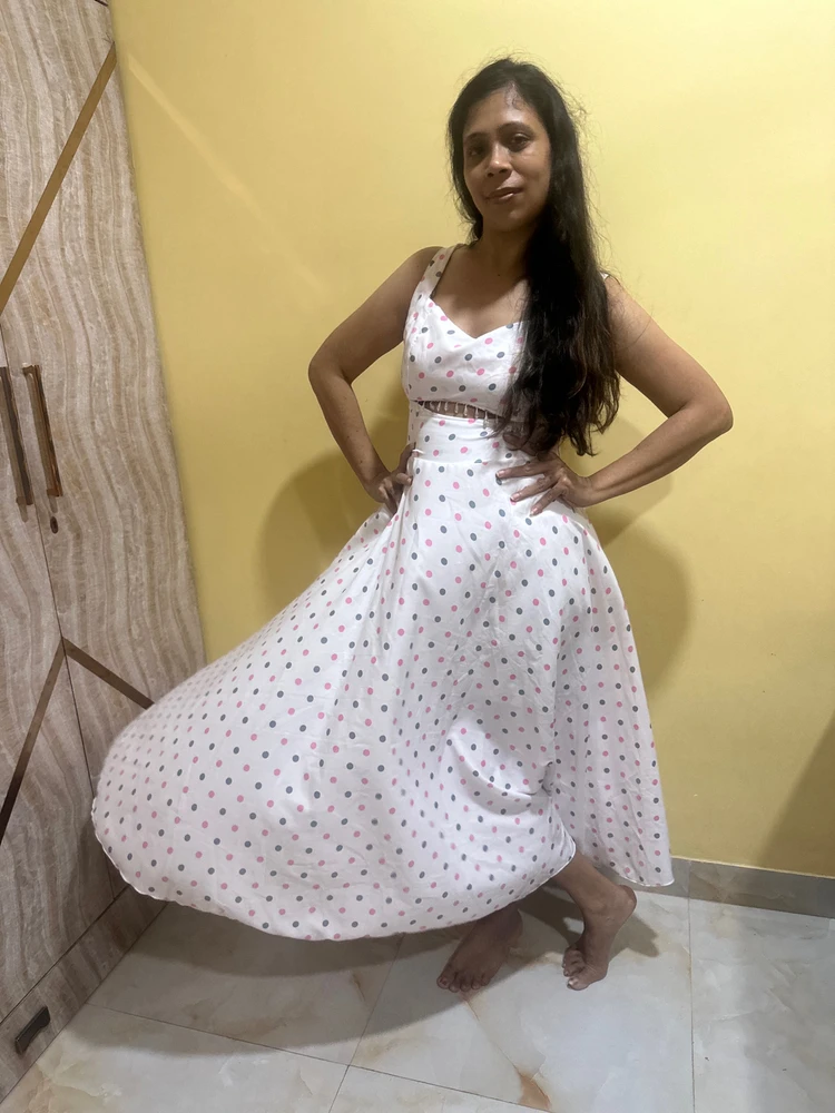 I-upload ni Payel ang larawan
