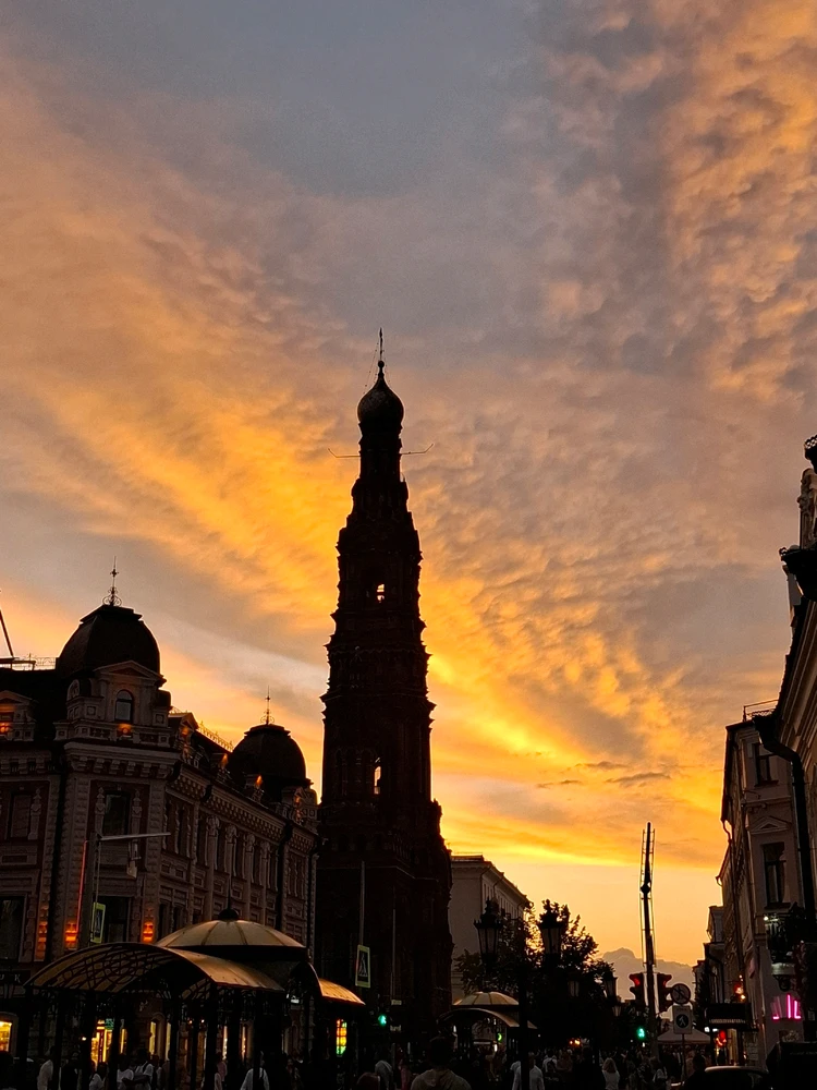 GIF загрузил Анна