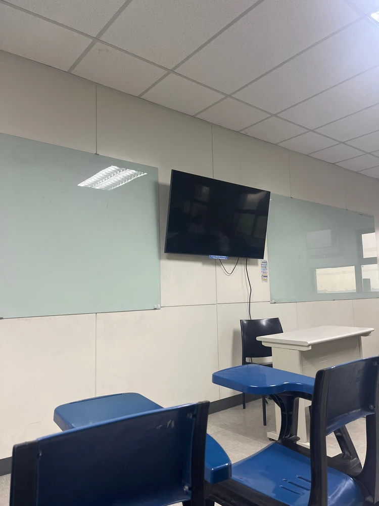 GIF uploaded by Elle