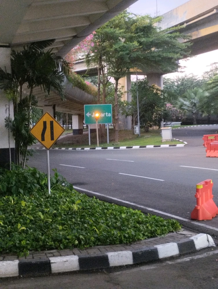 GIF diunggah oleh Be