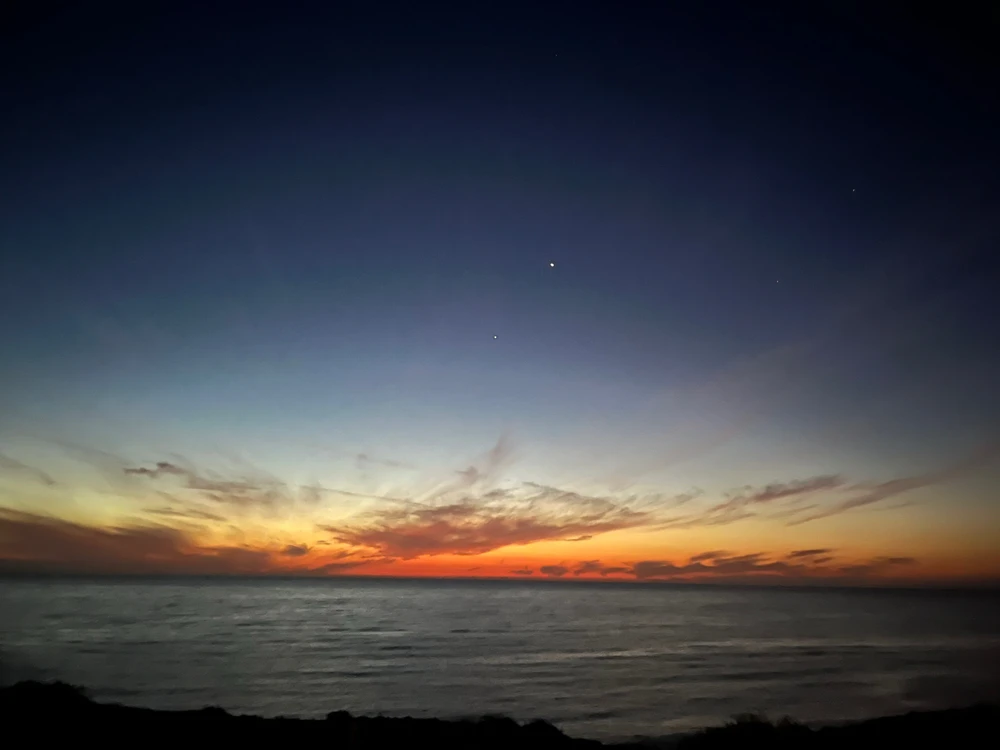 GIF uploaded by Ezer