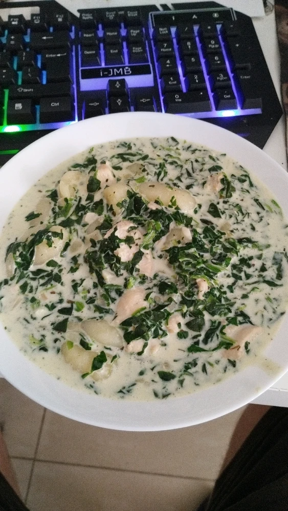 GIF được Jakub tải lên