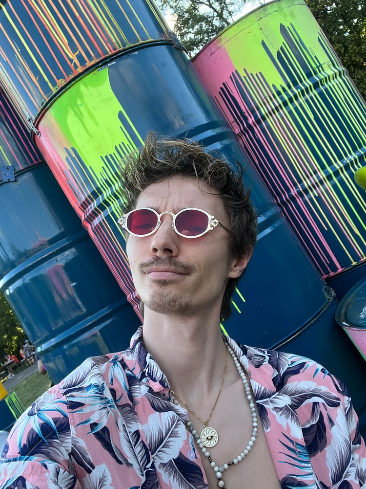 GIF uploaded by Martin