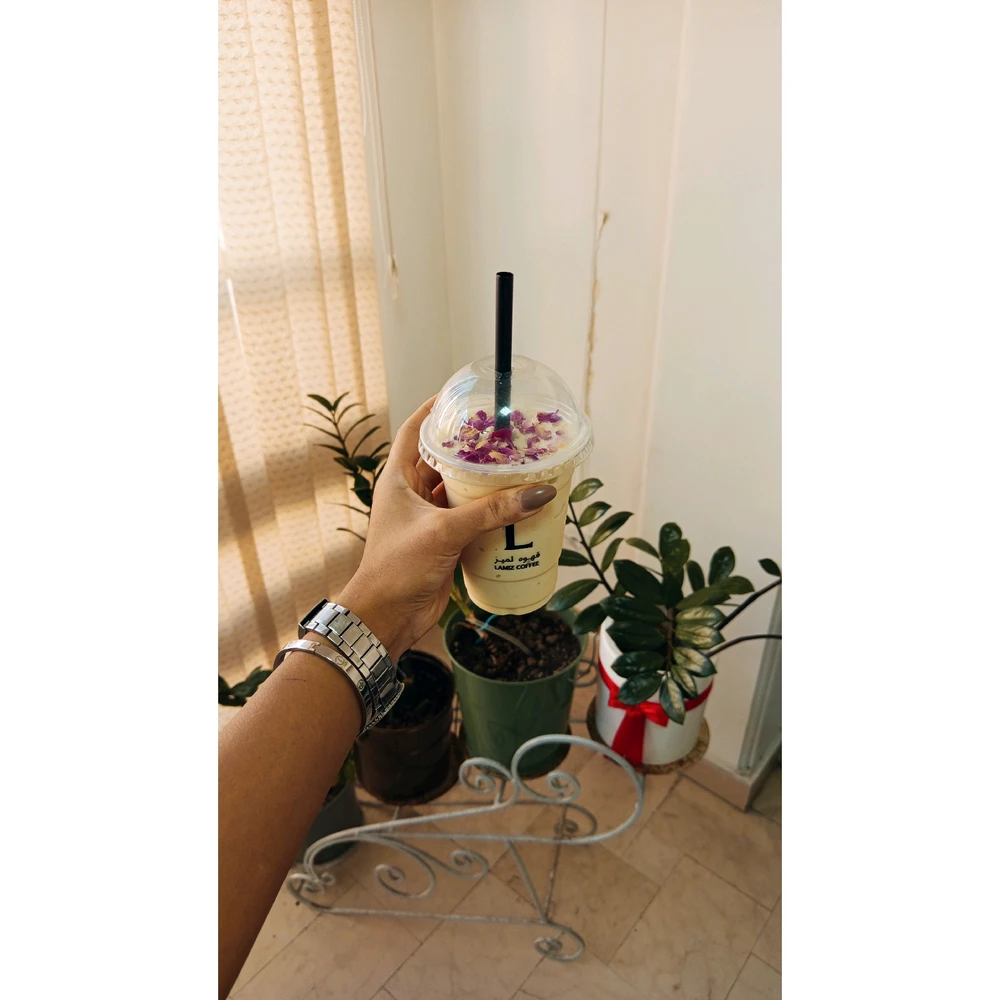 GIF uploaded by Ayda