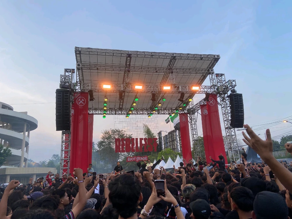 Gambar diunggah oleh binta ita