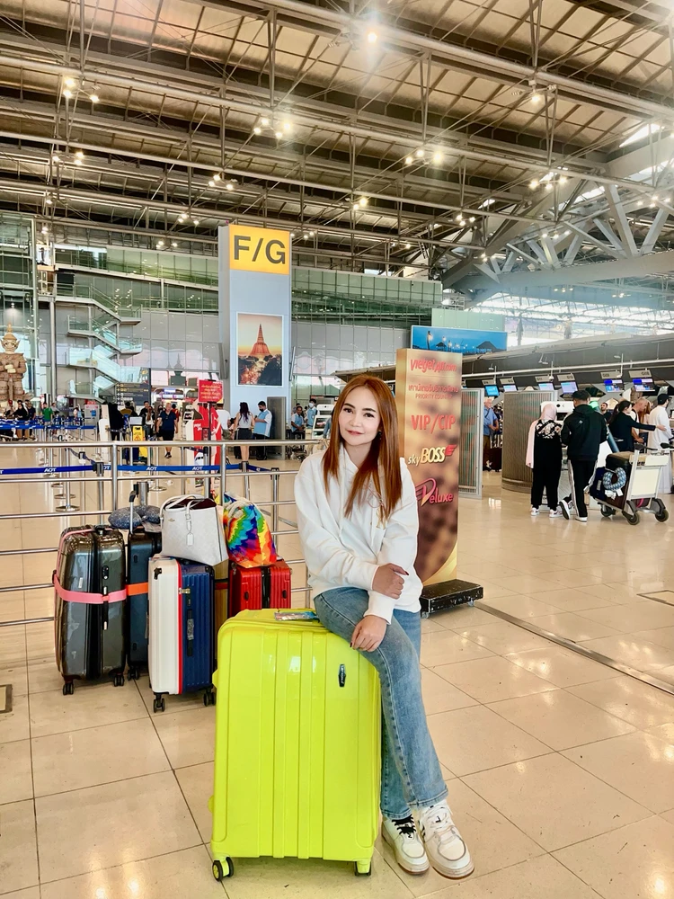 GIF อัปโหลดโดย Jolie