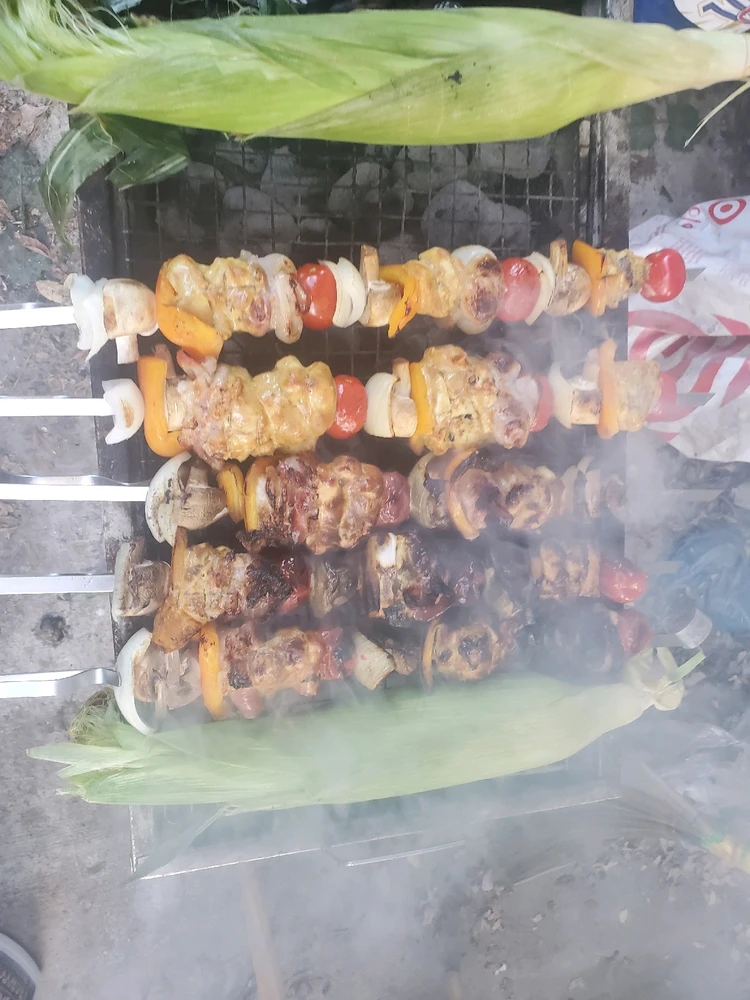 GIF diunggah ku Warren