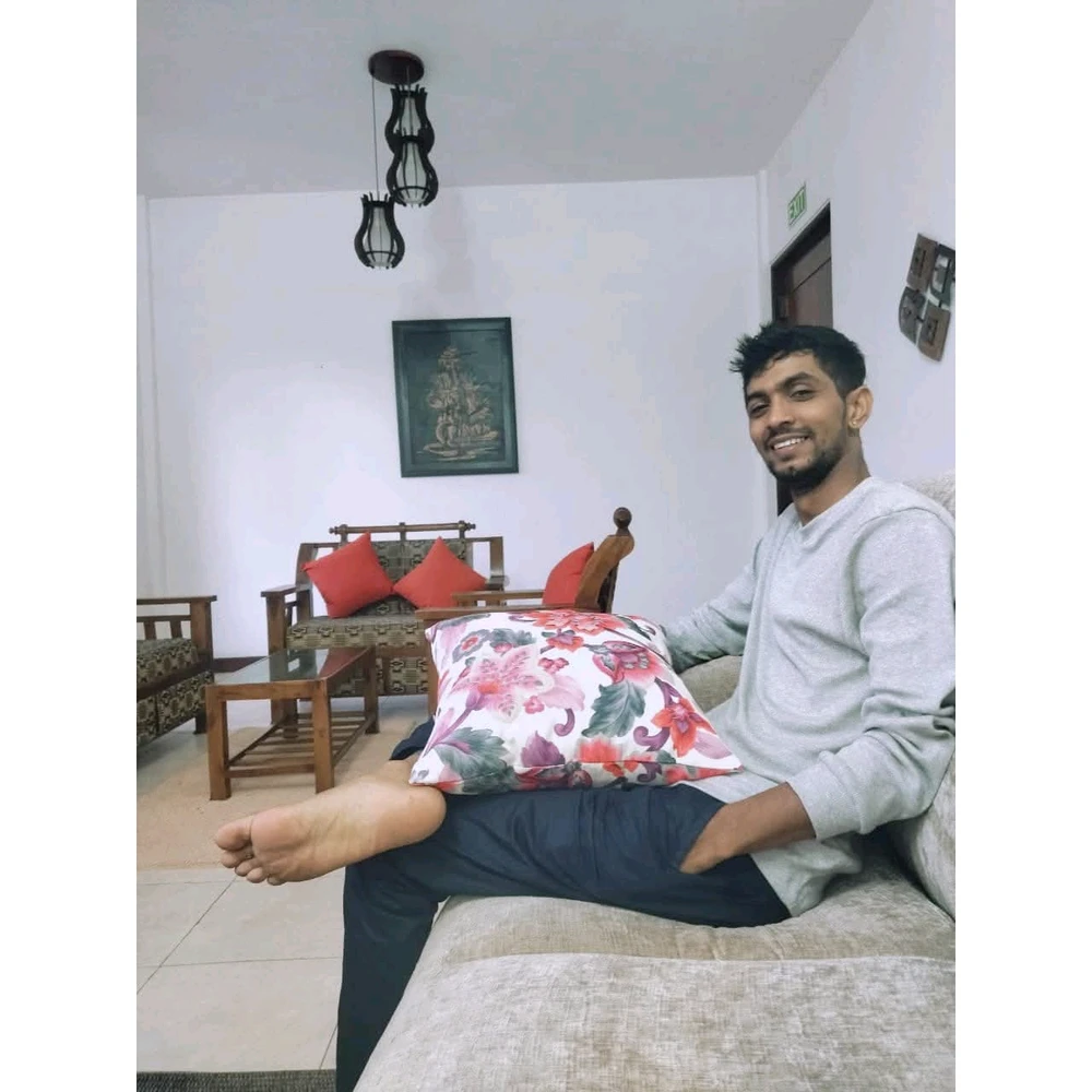 GIF uploaded by Shadhuu