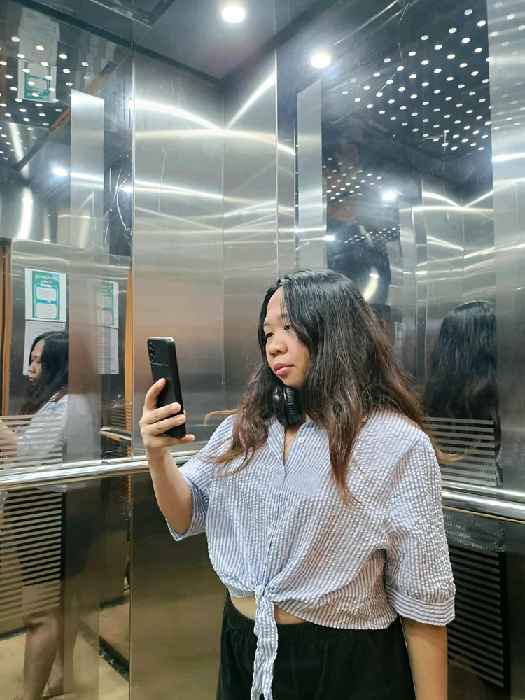 GIF uploaded by Aika