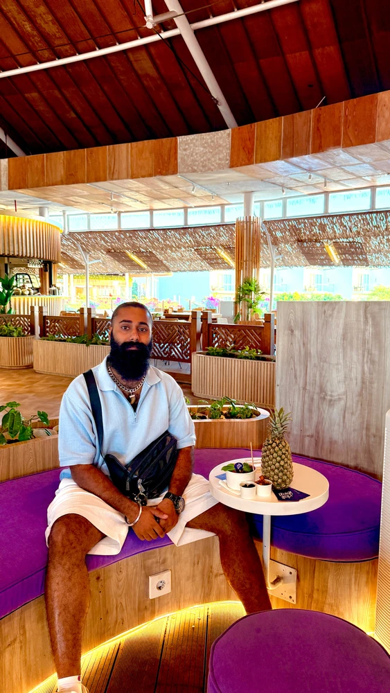 GIF uploaded by Sourav dhingra