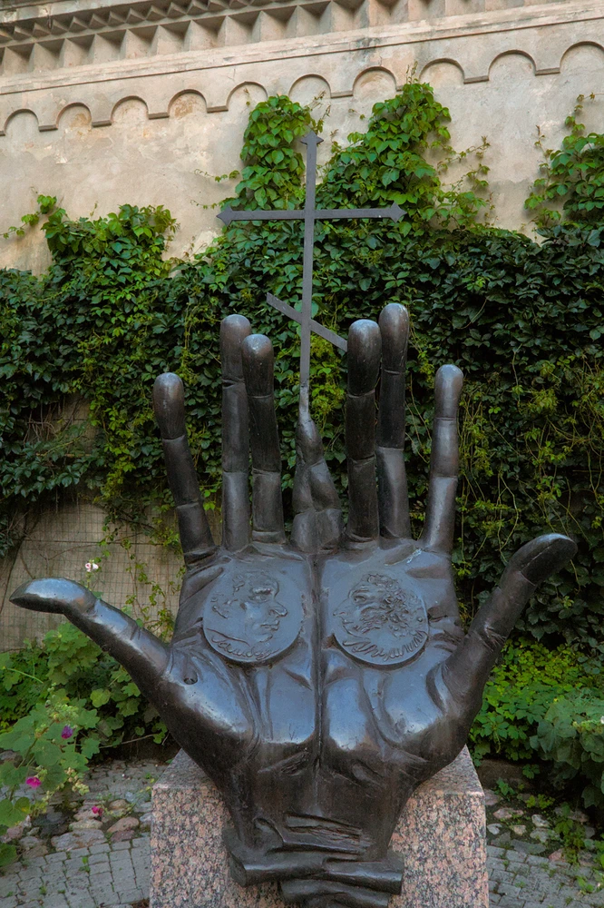 GIF uploaded by Gavin