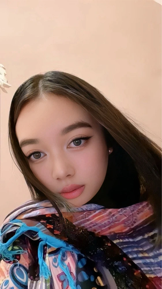 GIF diunggah oleh kaelyn