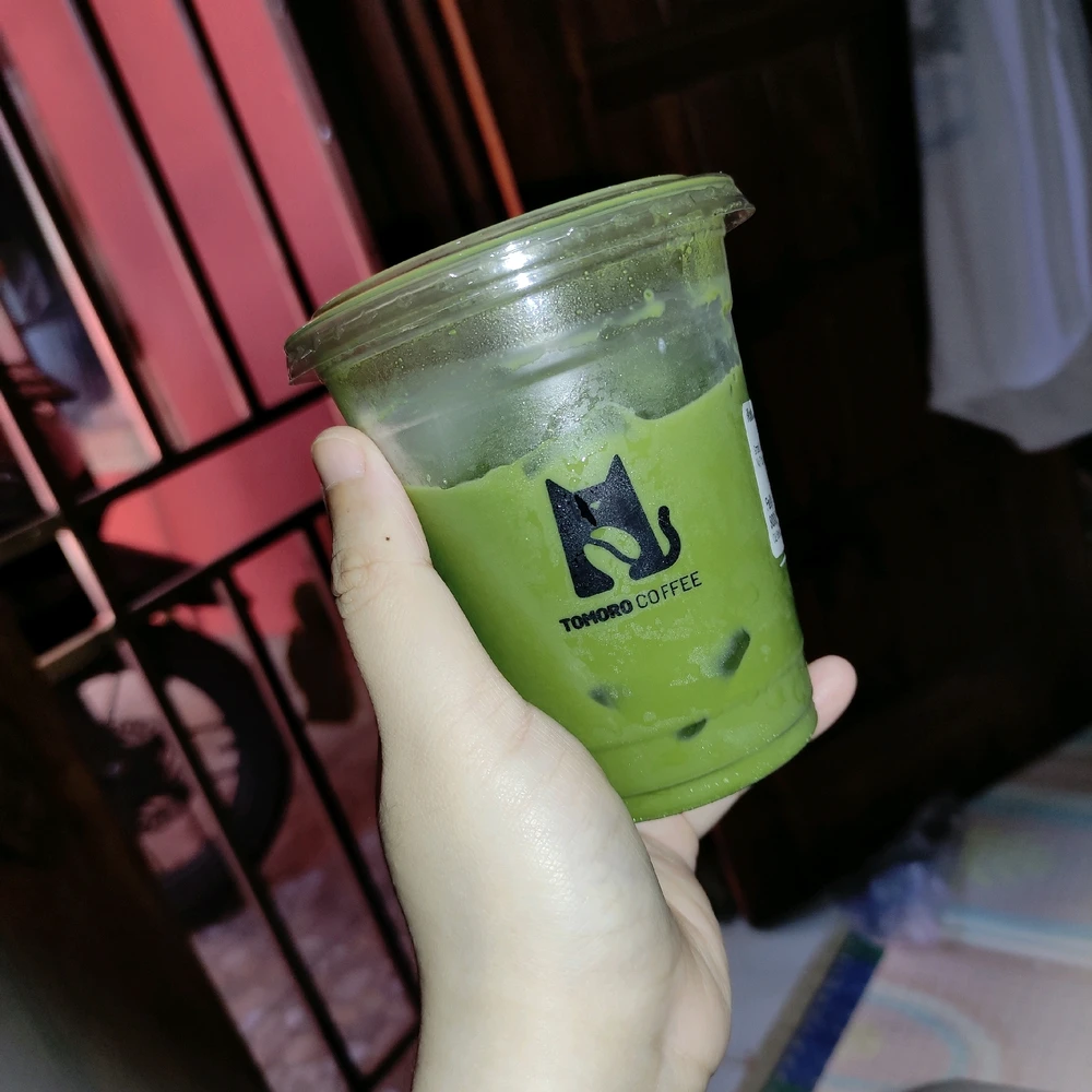 GIF diunggah oleh 𝚅𝙴𝙻𝙾𝚄𝚁𝙸𝚇