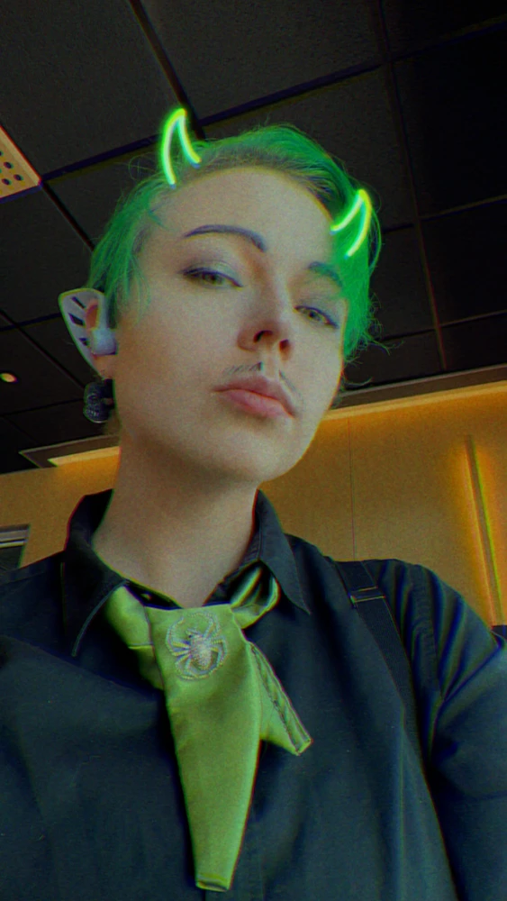 GIF uploaded by Mischa