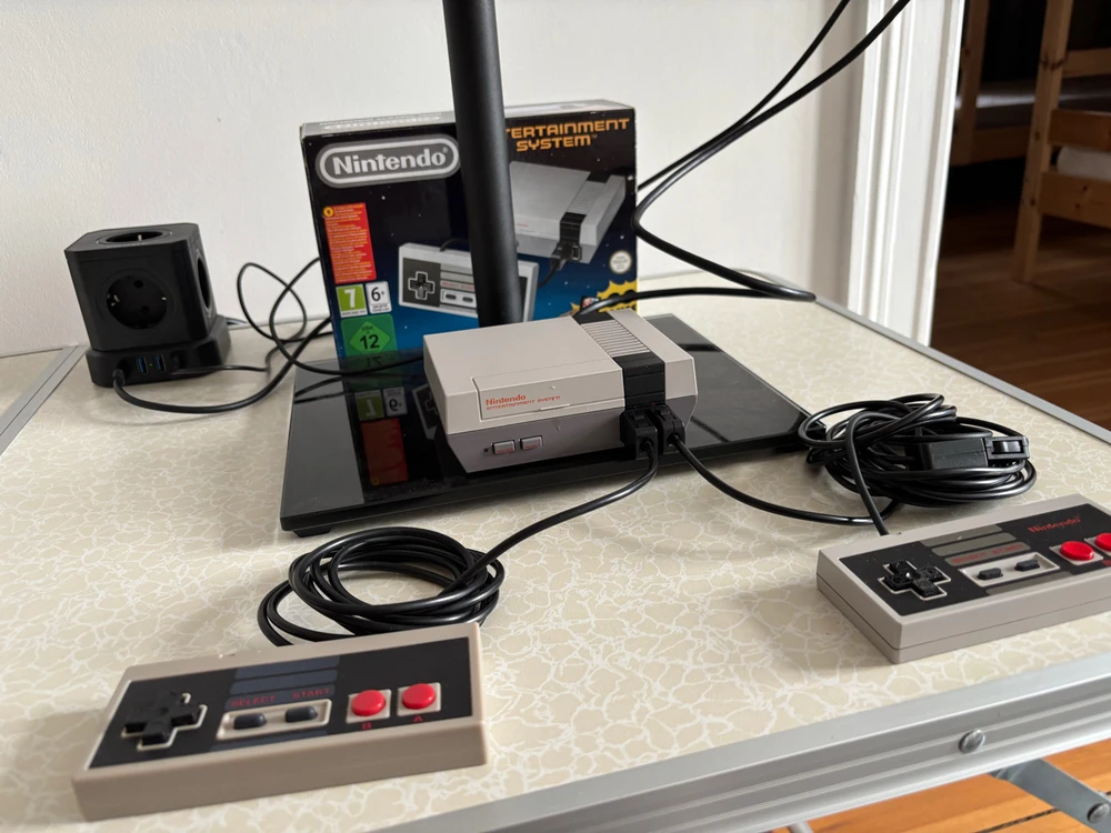 GIF uploaded by Iris