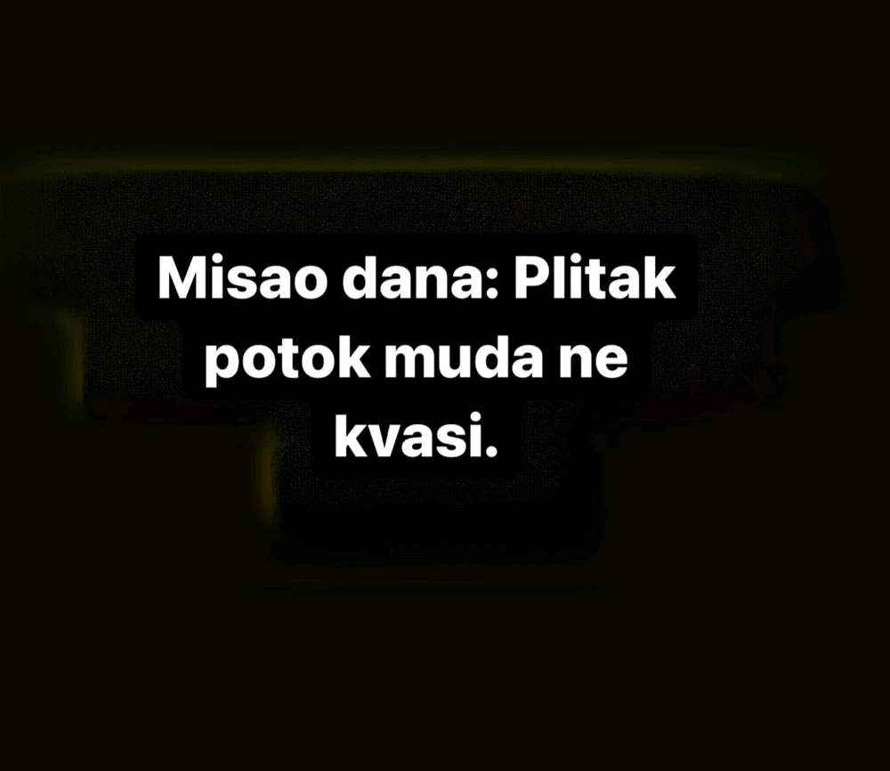 GIF otpremio/la Miroslav