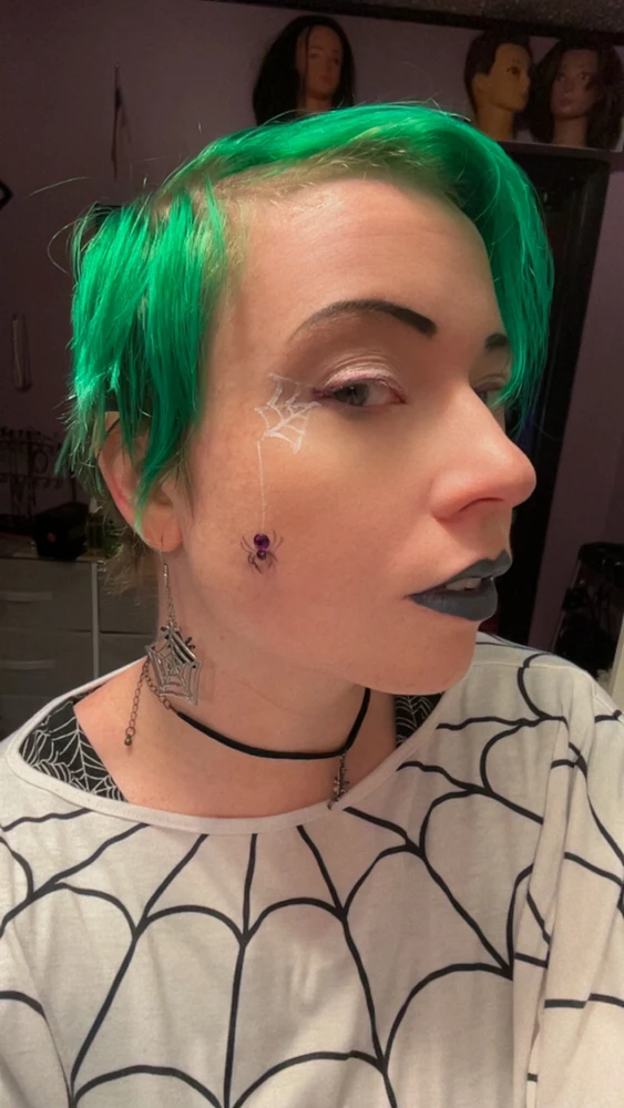 GIF uploaded by Mischa