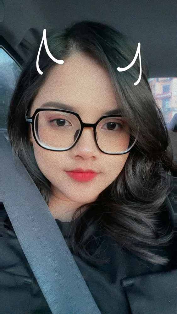 GIF uploaded by Nyny