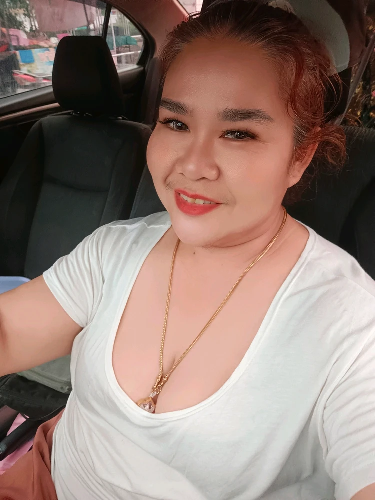 GIF อัปโหลดโดย Koy