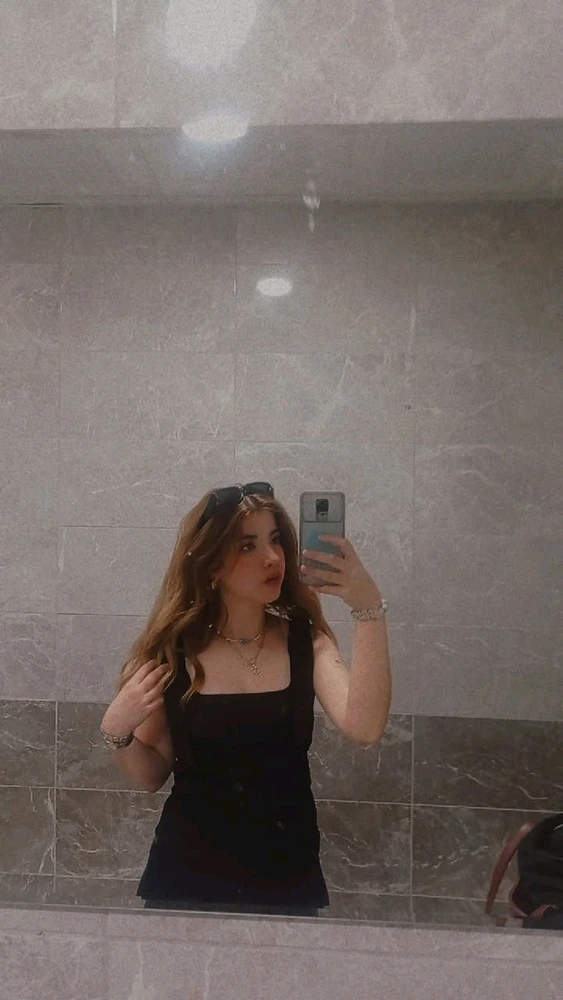 Rachel tarafından yüklenen GIF