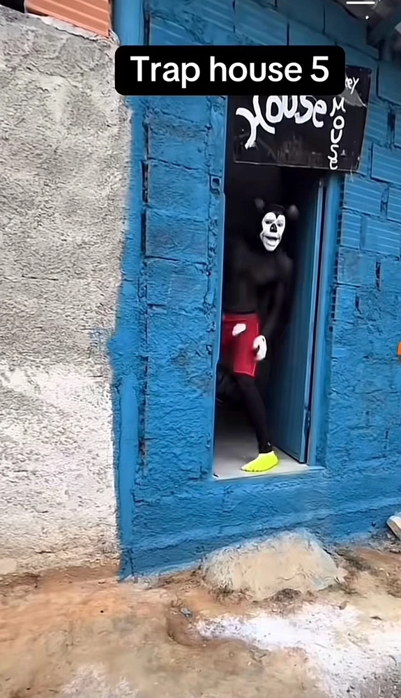 GIF uploaded by Daniel