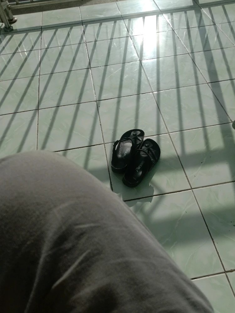 GIF gi-upload ni Rika j
