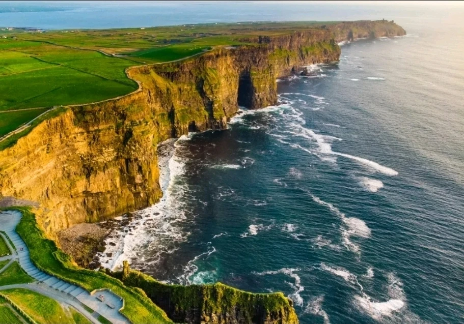 GIF uploaded by IRISH SEÁN