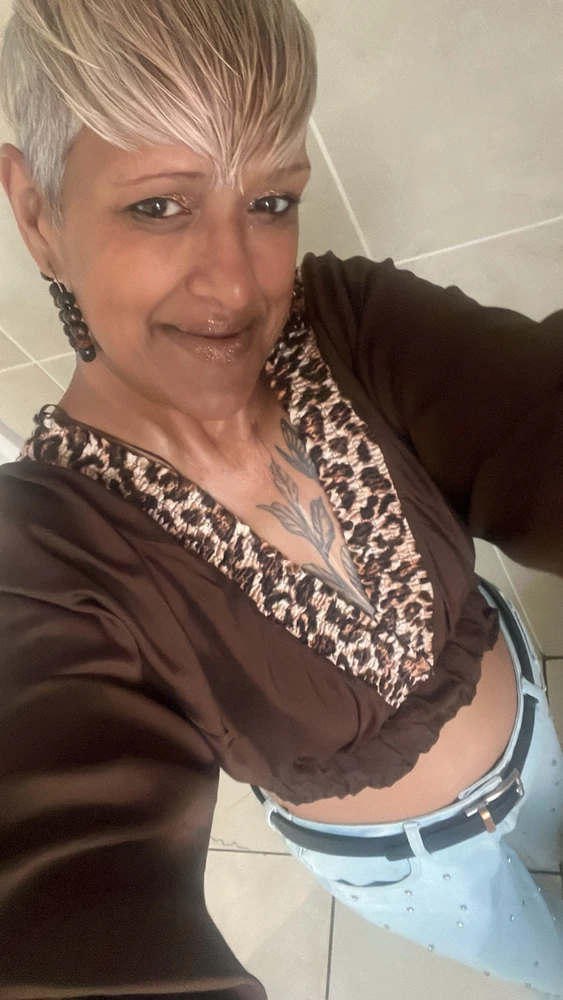 Zainab 上傳的 GIF