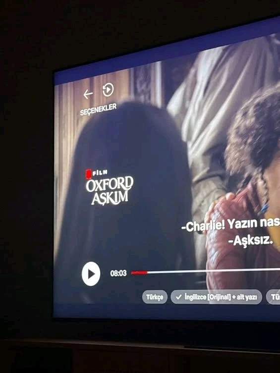 Айшен Арья tarafından yüklenen GIF