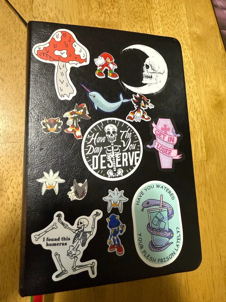 GIF uploaded by Alyx