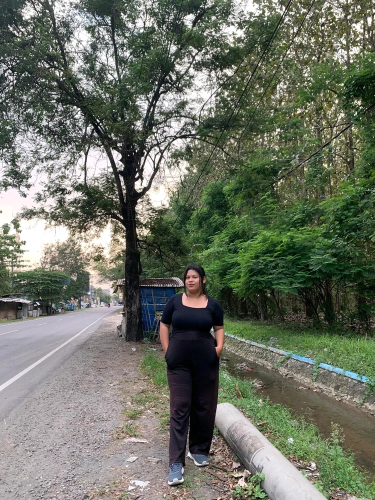 GIF uploaded by Nanda