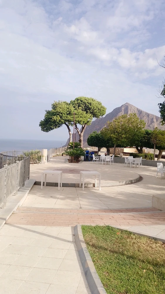 Image uploaded by IonComan