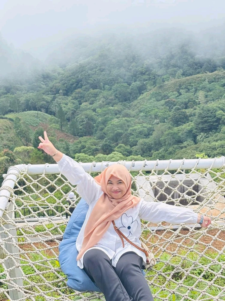 GIF diunggah oleh Dill's