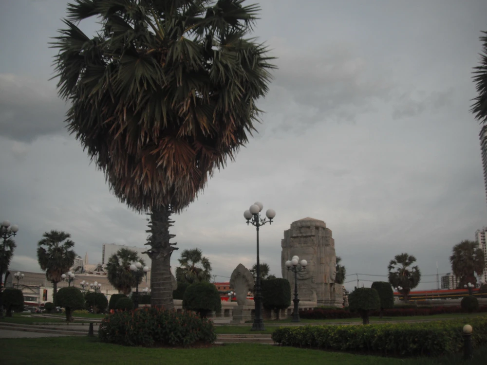 GIF uploaded by Kaye