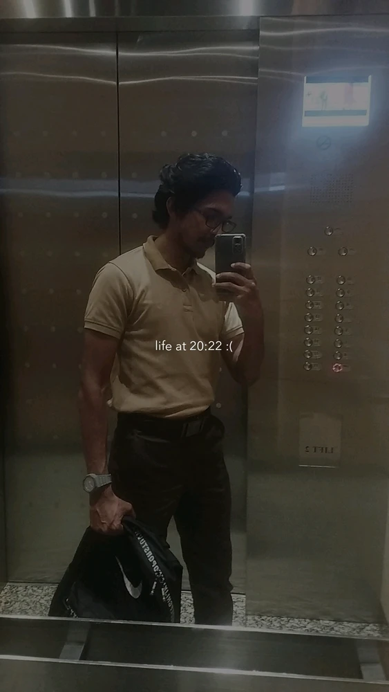 GIF dimuat naik oleh toshan kavishka