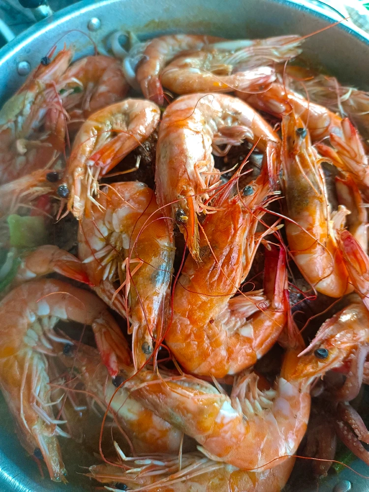 GIF อัปโหลดโดย namna