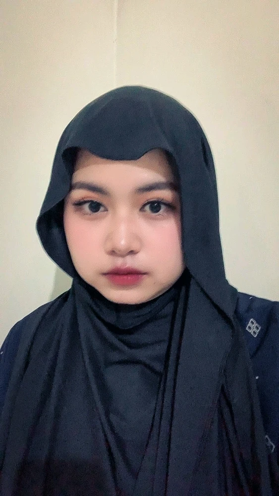 GIF diunggah oleh Ris