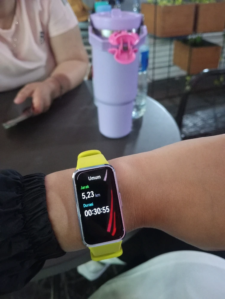 GIF diunggah oleh Winda