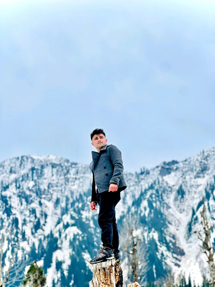 GIF uploaded by Aadil
