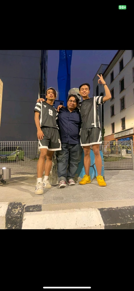 GIF uploaded by Ridza Alias