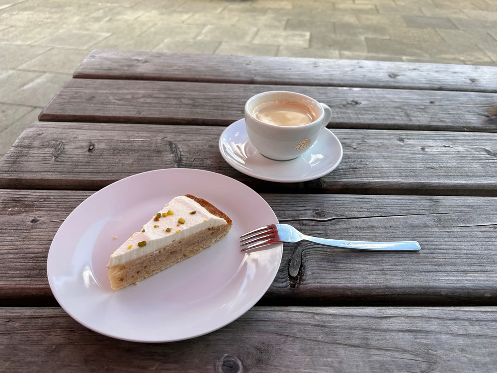 Bananen Wallnuss Kuchen, sehr lecker gewesen.