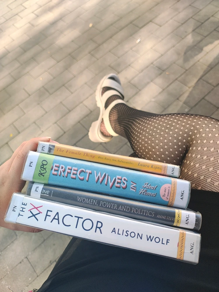 GIF uploaded by Joanna