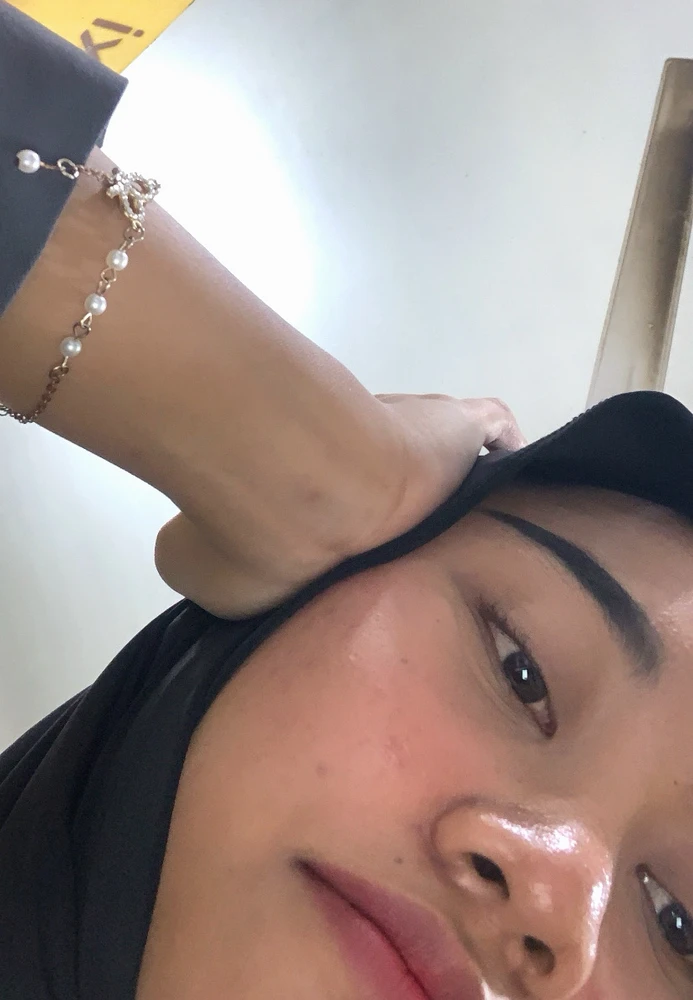 GIF uploaded by Moon Anaa