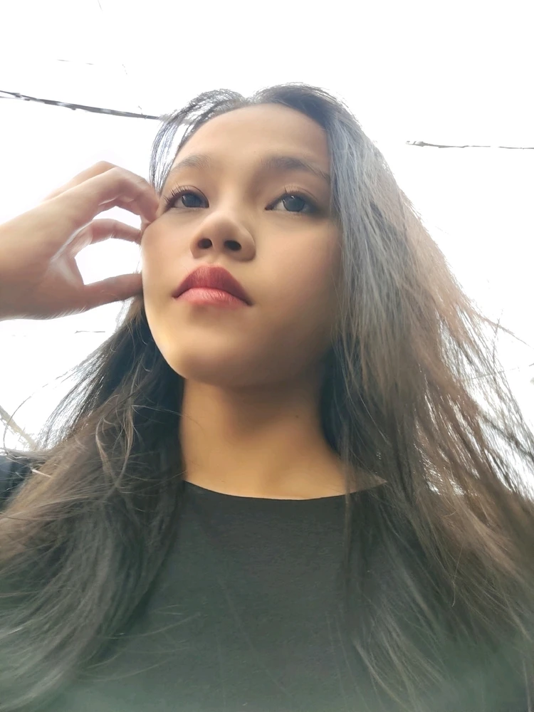 GIF uploaded by Lilith